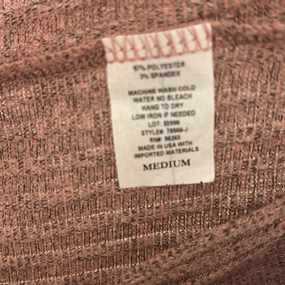 Olivia Rae Ribbed Cardigan - Picture 4 of 5